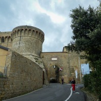A Story of Cypress-Lined Drives and Hill Towns ~ Tuscany, Italy (Part 1)
